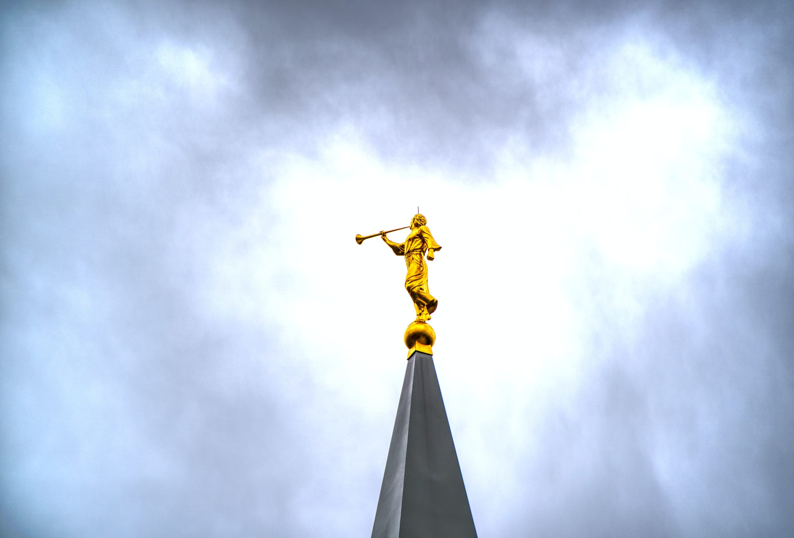 Moroni on the temple--true and living church